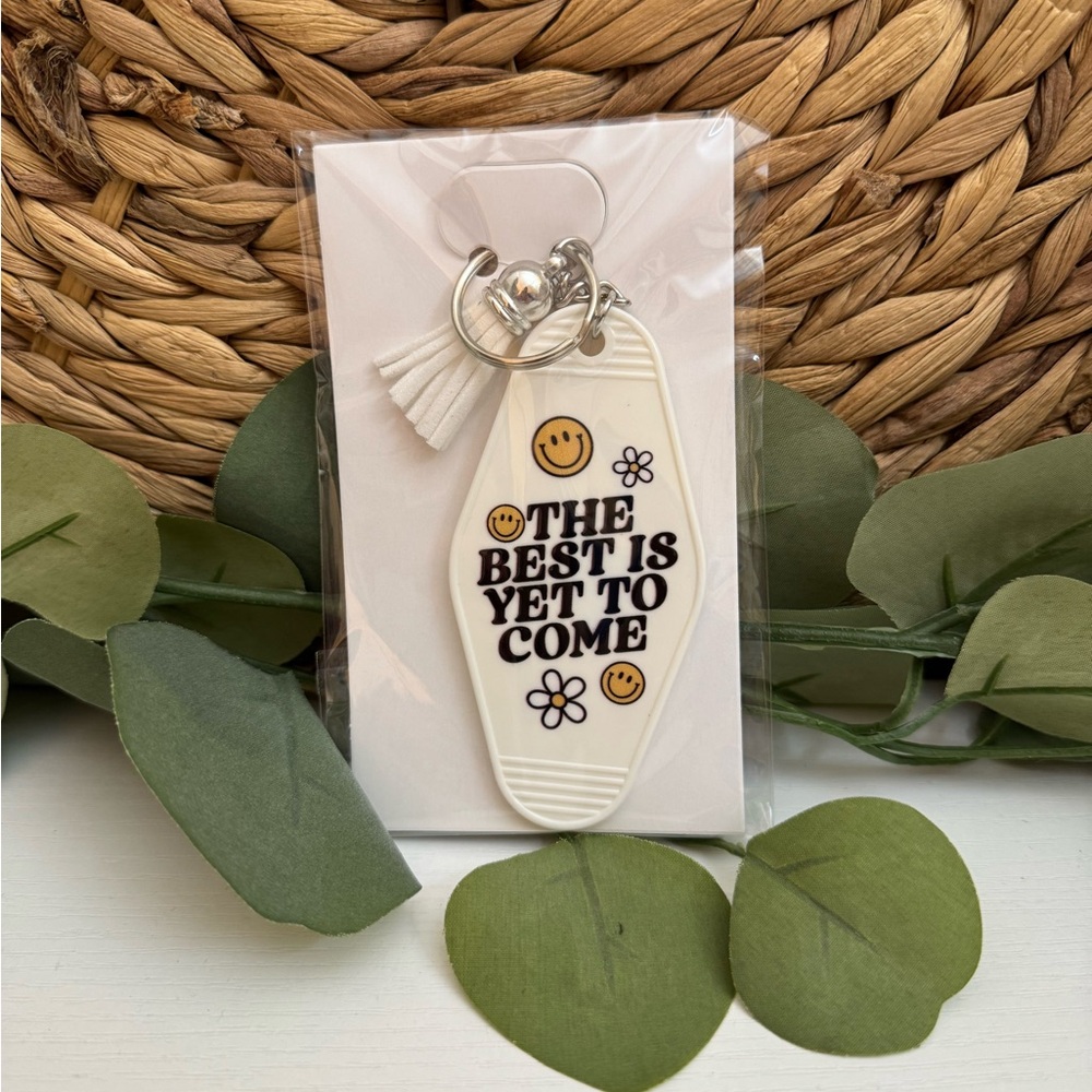 🆕 Retro Motel Keychain The Best Is Yet To Come